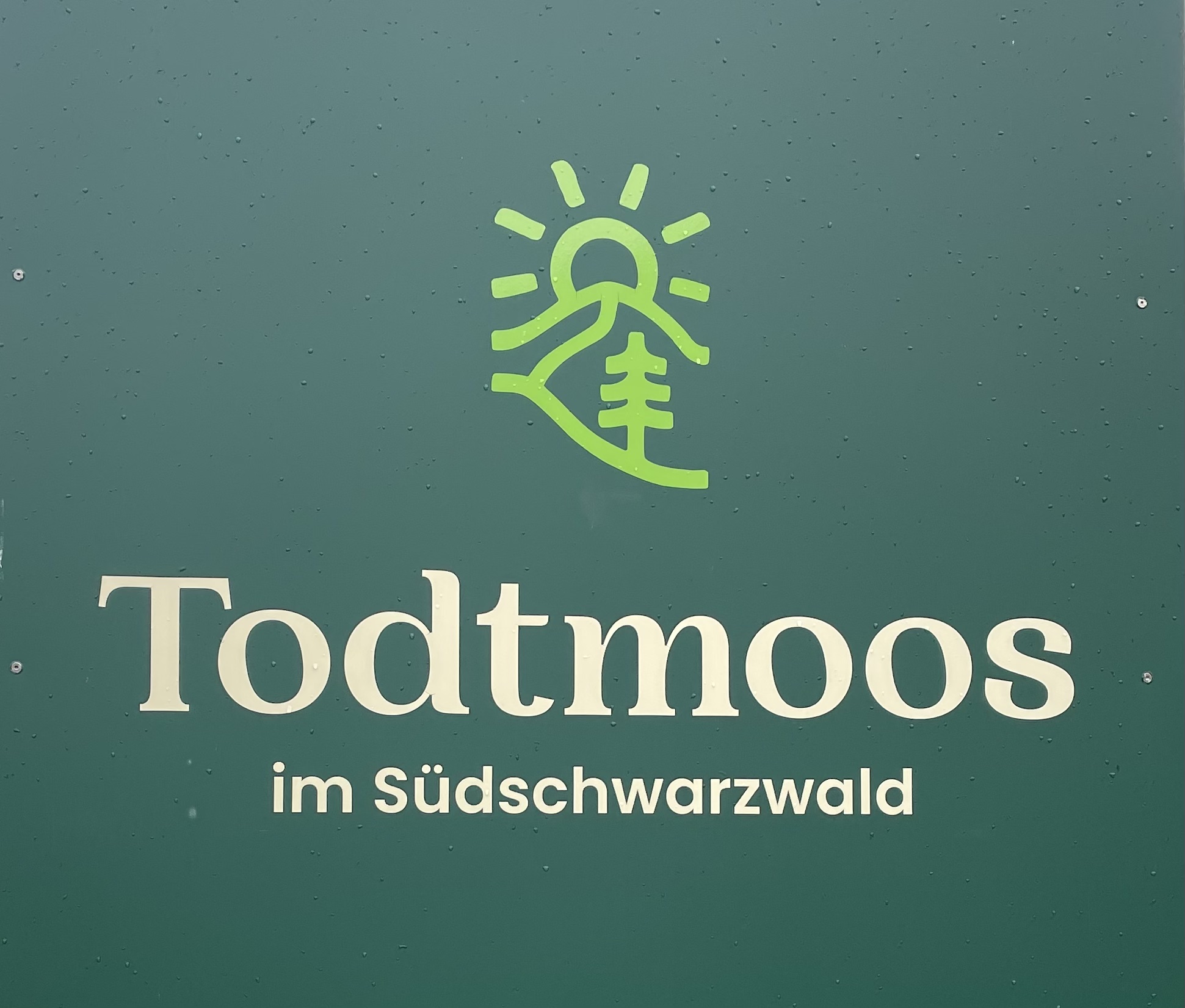 Eindrücke von unserem Zäme-sii-Event   Pfingsten 25 - Schwarzwald - Todtmoos DE  Zäme aktiv sii, feste, glücklich sii, einfach lustig ha und gniesse  Text: Alfred Tschopp/Fotos: Claudine Carré